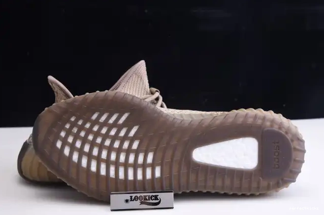 BOOST V2 YEEZY FZ5240 